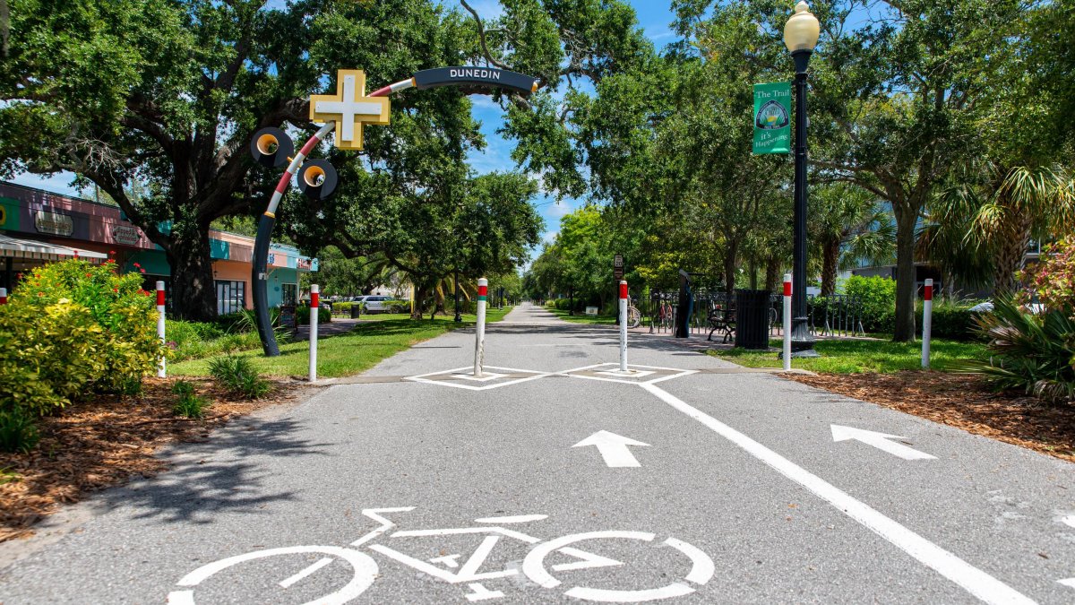 An image of the Pinellas Trail in Dunedin, Florida