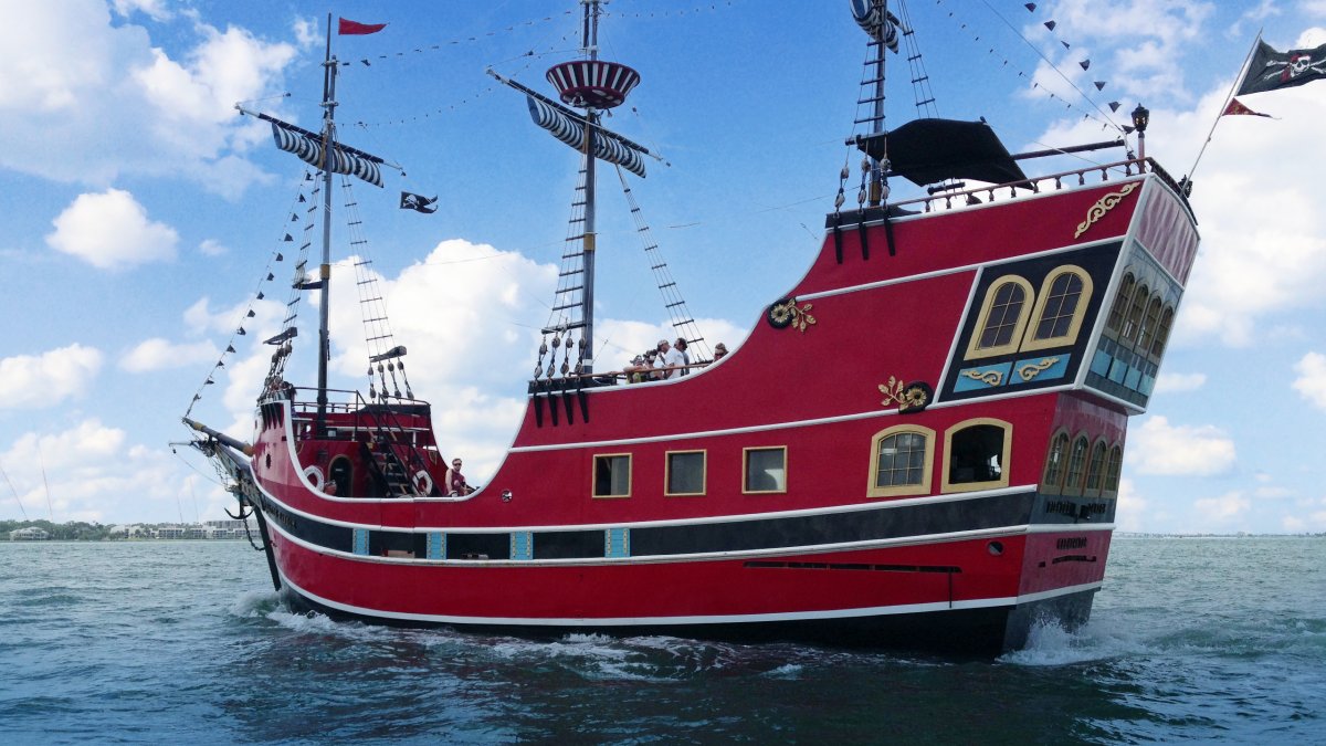 Captain Memo pirate boat, a fun replica of a pirate ship, cruising Clearwater Beach.