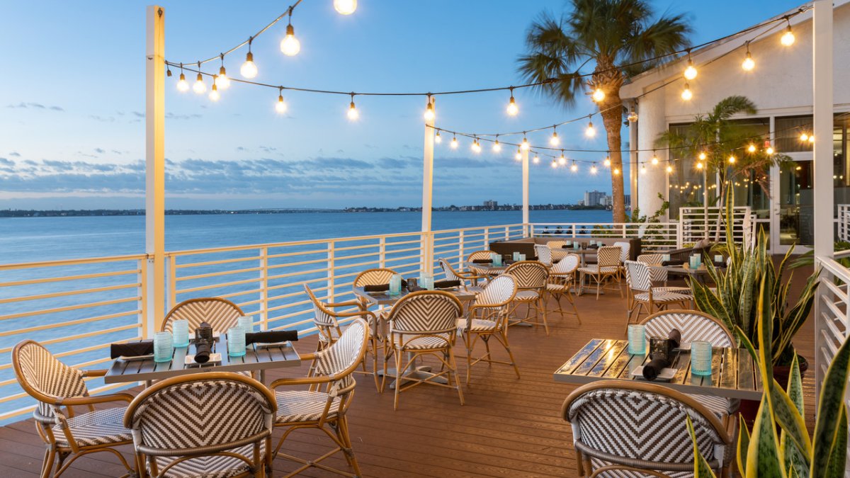 The Watercolour Grill House at Clearwater Beach Marriott Suites Outside Dining