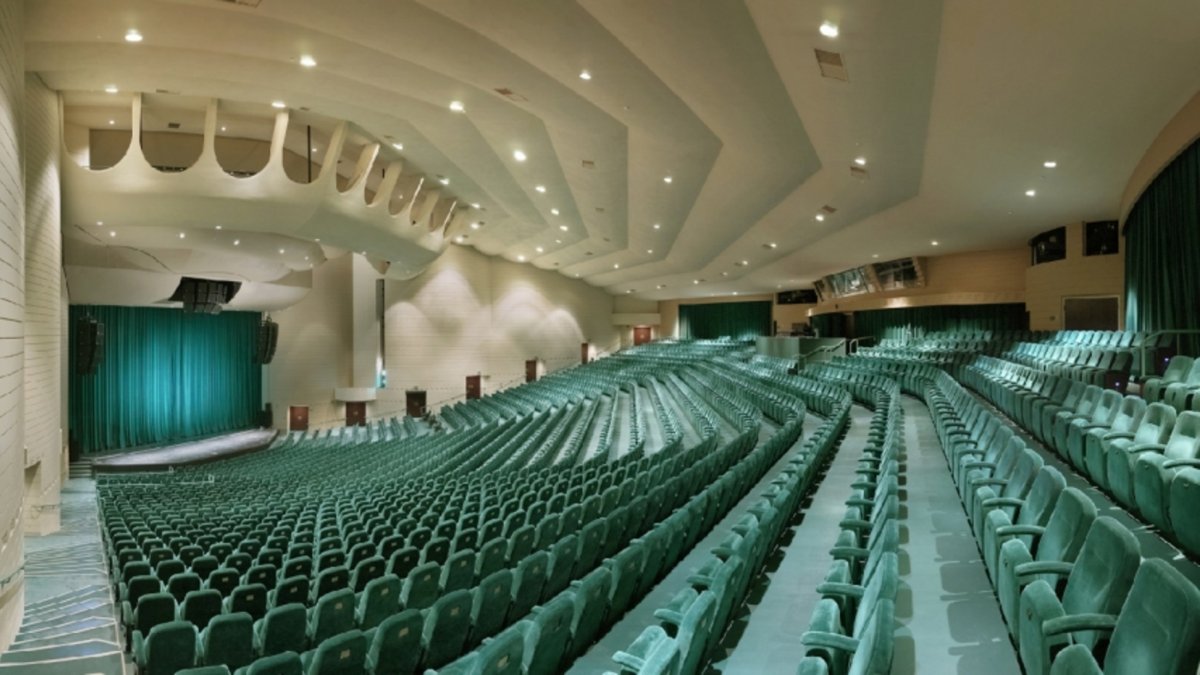 Ruth Eckerd Hall's 2,180 seat acoustically perfect auditorium.