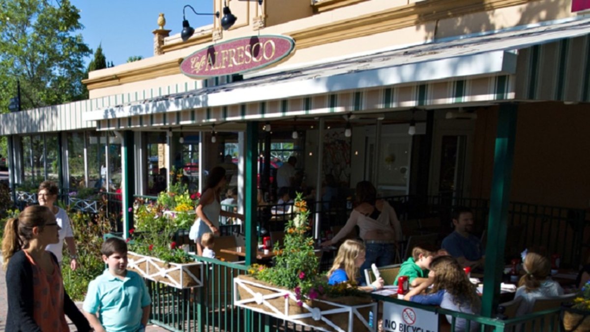 Cafe Alfresco