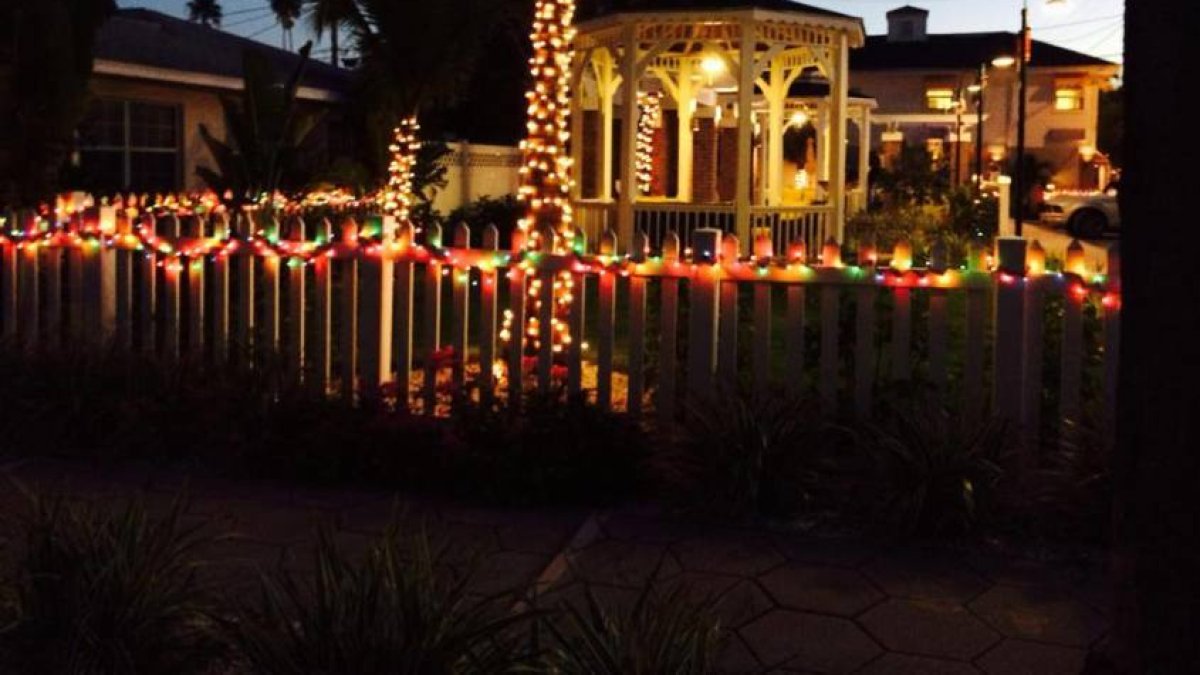 Christmas at Coconut Inn