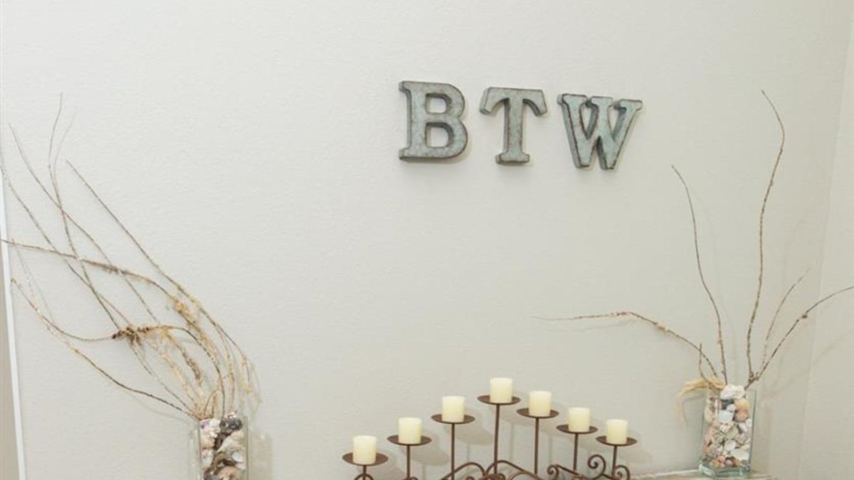 Beyond The Wall Bed and Breakfast